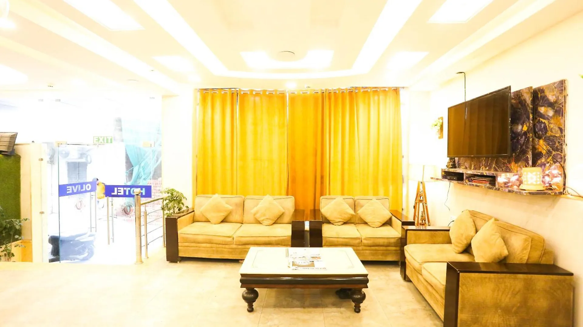 Hotel Aashiyana New Delhi India